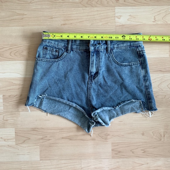 High Rise Vintage Denim Short - Picture 10 of 10